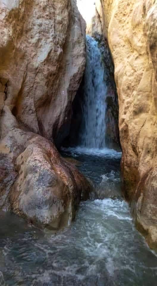 Formación rocosa camino a la Cascada de Santa Clara
